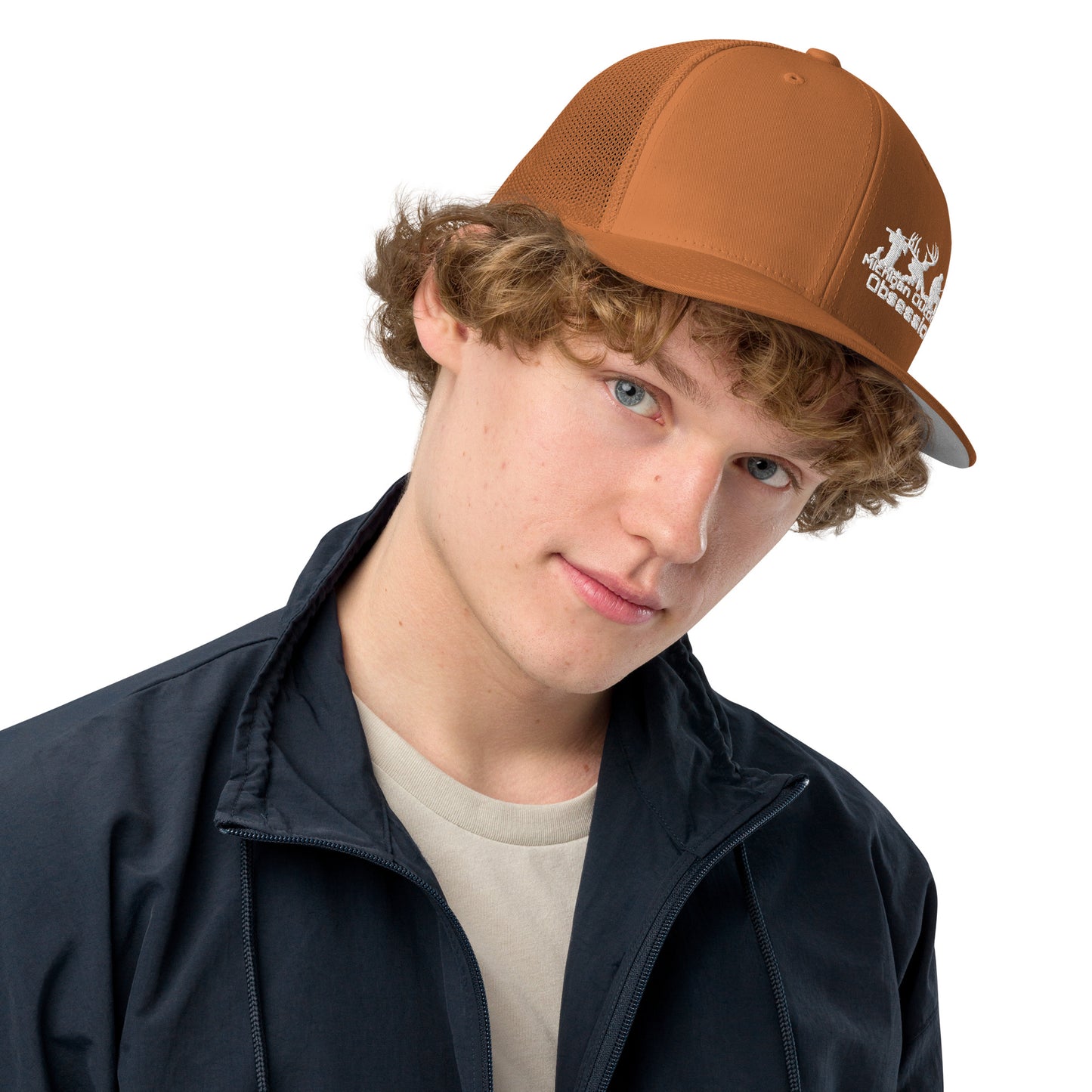 MOO Closed-back trucker cap Flex Fit
