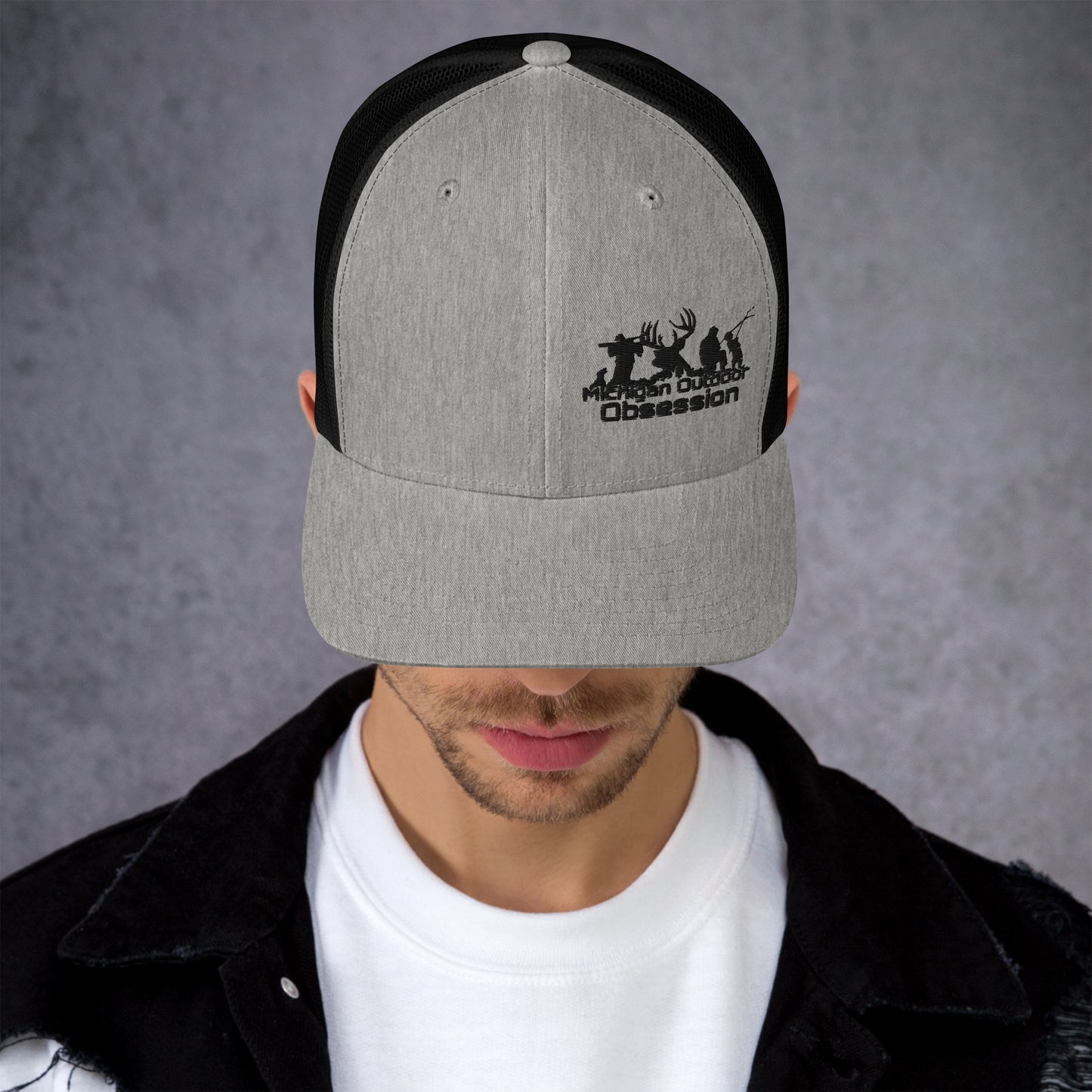 MOO side logo Trucker Cap