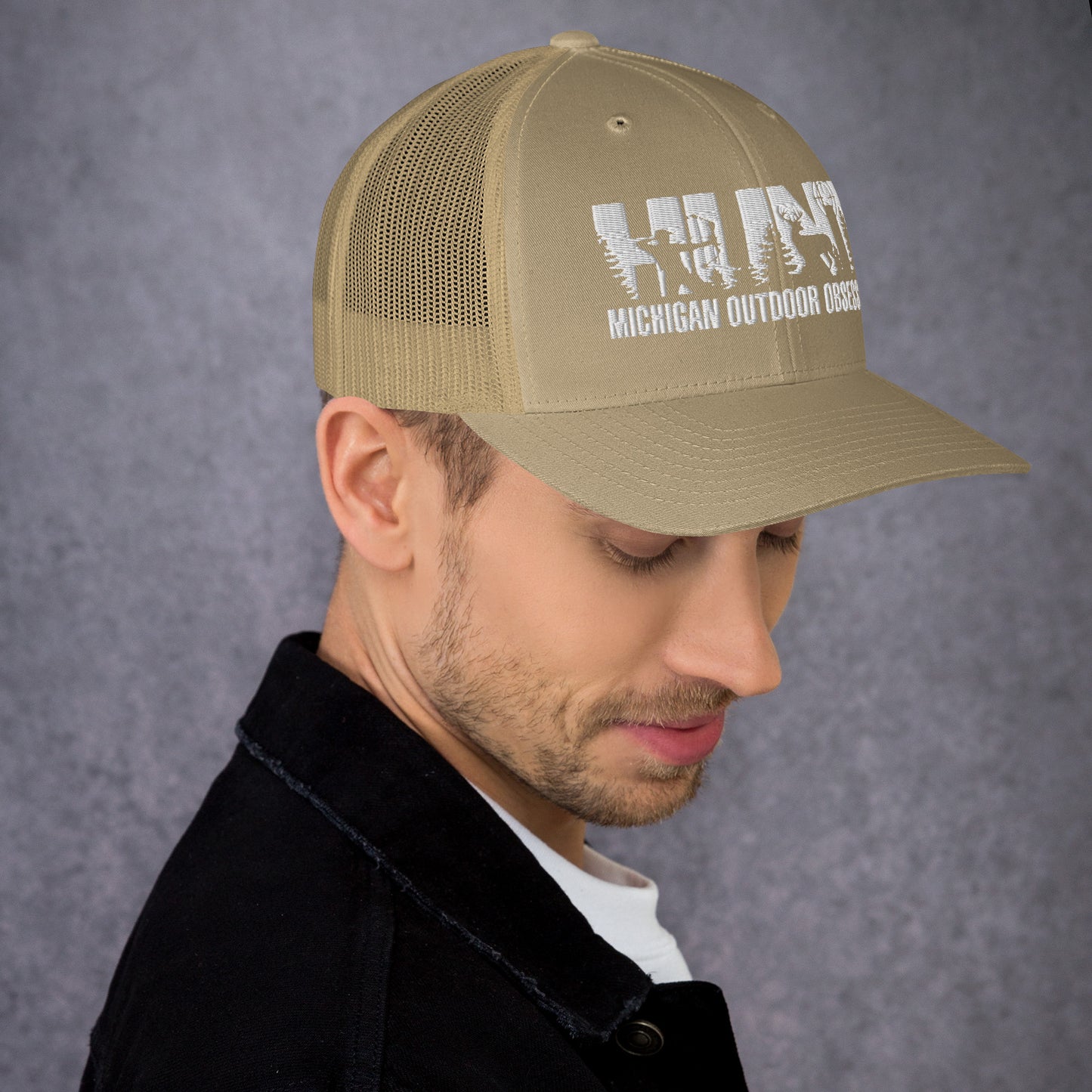 MOO HUNT Trucker Cap